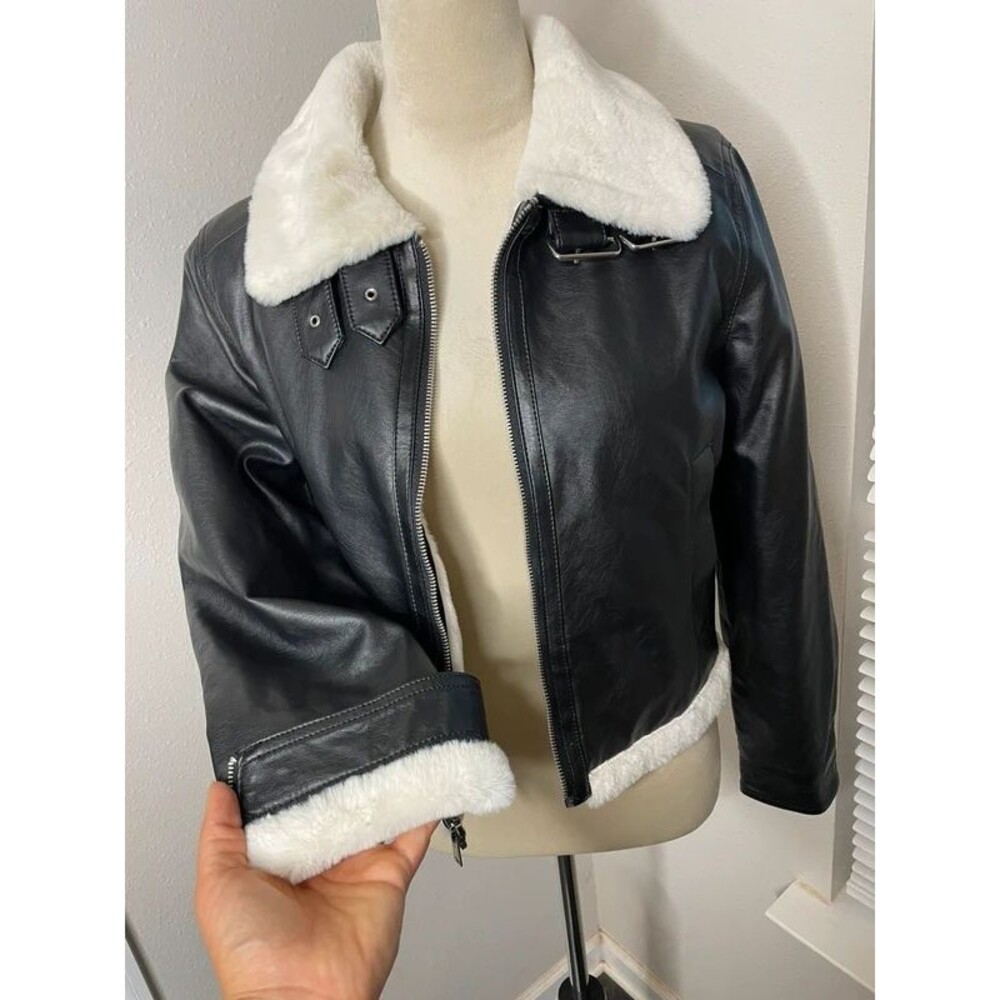 Hollister Black Faux Leather Aviator Jacket White Faux Fur Shearling Size Small - Picture 2 of 9